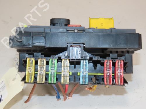 Fuse box CITROËN C4 Picasso I MPV (UD_) 1.6 HDi 110 | BP30048024E1 