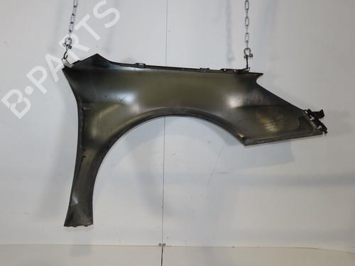 Used Left front fenders Left front fenders 37252920 37252920