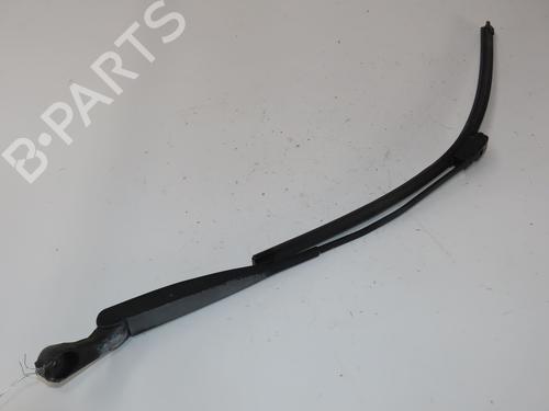Used Front windshield wiper arm Front windshield wiper arm FORD KA (RU8) 1.2 (69 hp) 36426087 36426087
