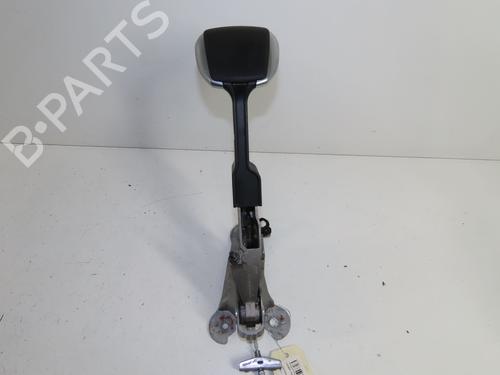 Używane Hamulec ręczny CITROËN C3 AIRCROSS II (2R_, 2C_) 1.5 BlueHDi 100 (2CYHYJ) (102 hp) 17136279