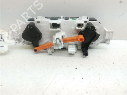 Climate control PEUGEOT 208 I (CA_, CC_) 1.4 HDi | BP15276427I5