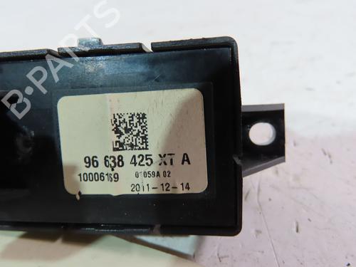 Used Warning switch Warning switch PEUGEOT 3008 I MPV (0U_) 1.6 HDi (112 hp) 18667170 18667170