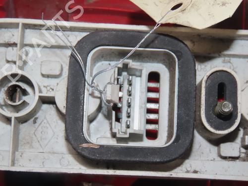 Used Left taillight RENAULT TWINGO I (C06_) 1.2 (C066, C068) (58 hp) 30868309