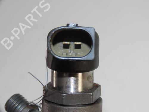 Inyector RENAULT MEGANE III Hatchback (BZ0/1_, B3_) 1.5 dCi (BZ09, BZ0D, BZ1W, BZ29, BZ14) (110 hp) 31151892