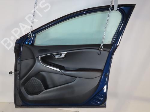 Used Right front door VOLVO V40 Cross Country (526) D2 (120 hp) 29872784