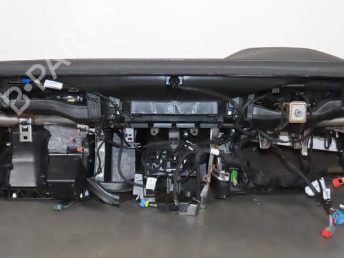 Used Dashboard PEUGEOT 5008 II (MC_, MJ_, MR_, M4_) 1.5 BlueHDi 130 (MCYHZJ, MCYHZR, MCYHZX) (131 hp) 30980168