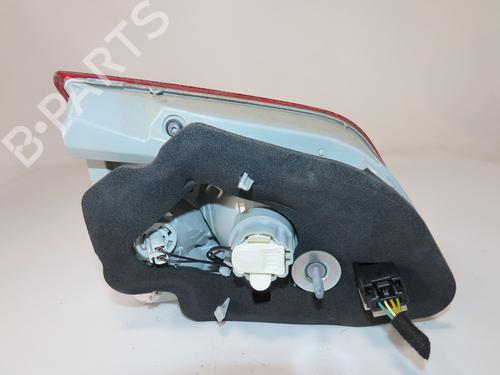 Used Right tailgate light PEUGEOT 308 SW II (LC_, LJ_, LR_, LX_, L4_) 1.5 BlueHDi 130 (131 hp) 27926532
