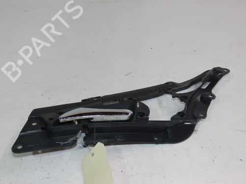 Used Front left interior door handle MERCEDES-BENZ E-CLASS (W211) E 220 CDI (211.006) (150 hp) 18664184