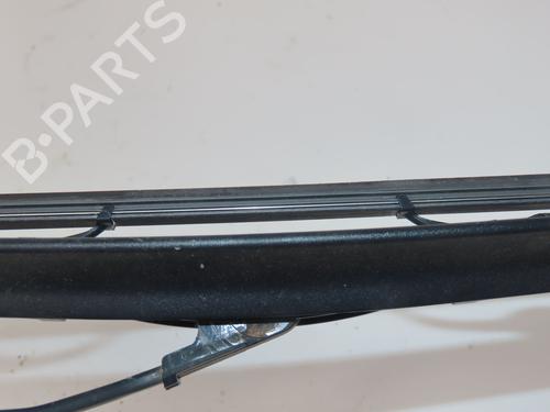 Used Front windshield wiper arm Front windshield wiper arm 37530582 37530582