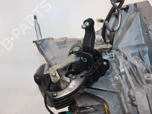 Gearbox RENAULT CAPTUR I (J5_, H5_) 1.5 dCi 90 (J5N4, J5M5, J5MW, J5M6, J5AL, J5AJ) | BP38298131M3 - Image 2