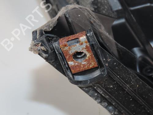 Used Left headlight RENAULT CLIO V (B7_) 1.5 Blue dCi 85 (B7AG) (86 hp) 31372309