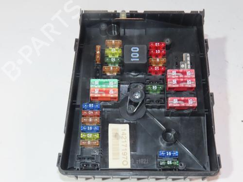 Fuse box VW GOLF VI (5K1) 2.0 TDI | BP26014596E1 