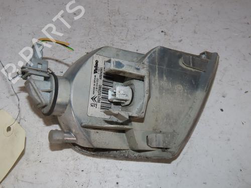 Used Right front indicator CITROËN BERLINGO / BERLINGO FIRST Box Body/MPV (M_) 1.1 i (MAHDZ, MBHDZ, MBHFX) (60 hp) 29380471