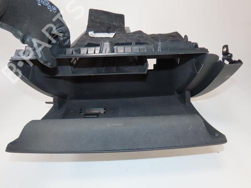 glove-box-audi-a3-sportback-8va-8vf-2012-2013-2014-2015-2016-2017-2018-2019-2020-2021-33249132 main image