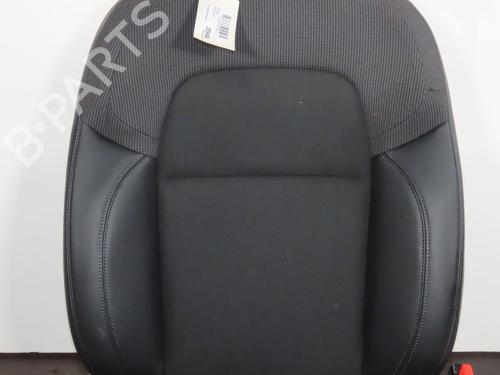 sde-hjre-fortil-renault-express-box-bodympv-2021-27581205 main image