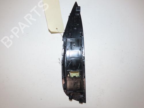 Used Left front window switch NISSAN QASHQAI II (J11, J11_) 1.2 DIG-T (115 hp) 31747796