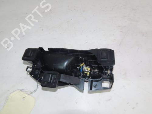 Used Rear left interior door handle PEUGEOT 2008 II (UD_, US_, UY_, UJ_, UR_, UC_) 1.5 BlueHDI 130 (131 hp) 19271695