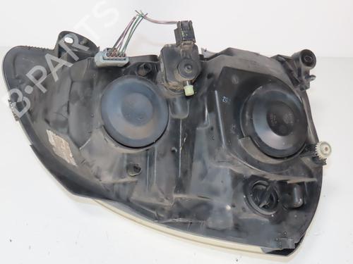 Koplamp links RENAULT CLIO II (BB_, CB_) 1.2 (BB0A, BB0F, BB10, BB1K, BB28, BB2D, BB2H, CB0A,... (58 hp) 29901702