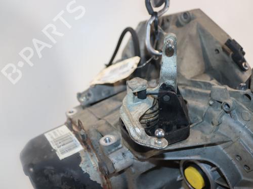 Caja de cambios RENAULT KANGOO Express (FW0/1_) 1.5 dCi 70 (FW0A, KW0V) (68 hp) 31634542