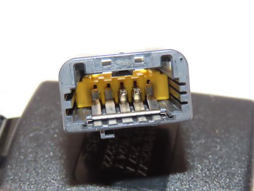 Used Seat buckle Seat buckle CITROËN C5 AIRCROSS (A_) 1.2 Hybrid 136 (ARHPYJ) (136 hp) 33947373 33947373