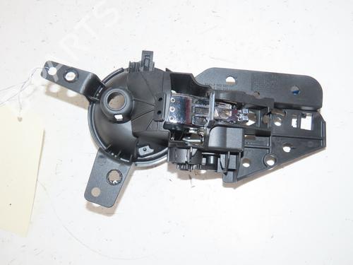Used Front left interior door handle Front left interior door handle 37624397 37624397
