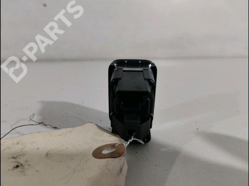Left rear window switch MERCEDES-BENZ GLA-CLASS (X156) GLA 180 CDI / d (156.912) | BP11725626I29 
