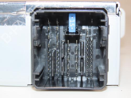 Used Radio Radio PEUGEOT 2008 II (UD_, US_, UY_, UJ_, UR_, UC_) 1.2 PureTech 130 (USHNS, URHNS) (130 hp) 30291826 30291826