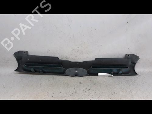 Grille FORD MONDEO I Turnier (BNP) 1.8 TD | BP23161966C40 