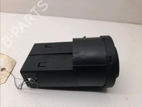 Used Headlight switch Headlight switch 9012944 9012944