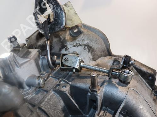 Getriebe für OPEL ASTRA H TwinTop (A04) 1.6 (L67) (116 hp) 31576215