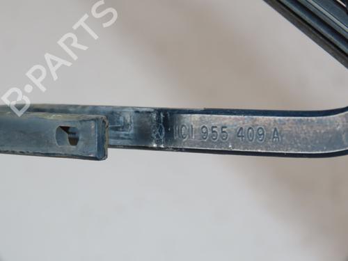 Used Front windshield wiper arm Front windshield wiper arm VW NEW BEETLE (9C1, 1C1) 1.9 TDI (101 hp) 33808793 33808793