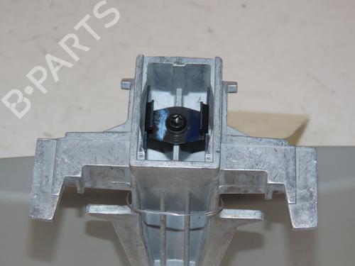 Used Rear mirror Rear mirror RENAULT TWINGO III (BCM_, BCA_) 1.0 SCe 65 (BCMJ) (65 hp) 33770153 33770153