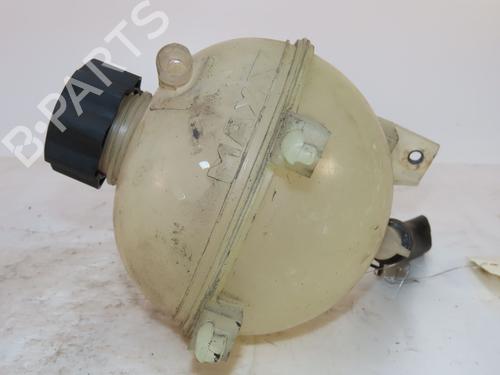 Used Expansion tank PEUGEOT 206+ (2L_, 2M_) 1.4 HDi eco 70 (68 hp) 18205564