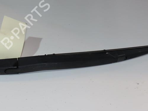 Used Rear windshield wiper arm FIAT PUNTO (199_) 1.2 (199AXZ1A, 199BXZ1A) (69 hp) 26590567