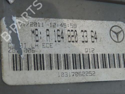 Used Left taillight MERCEDES-BENZ GL-CLASS (X164) GL 450 CDI 4-matic (164.828) (306 hp) 29758901
