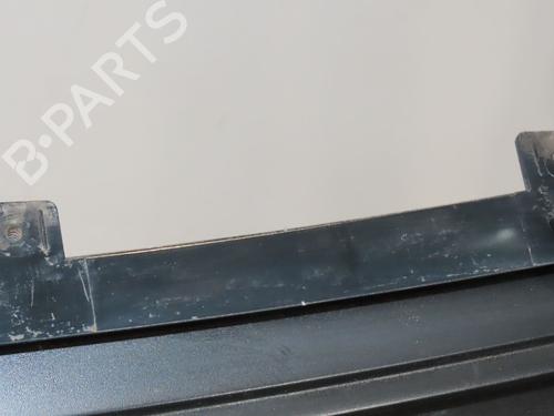 Used Grille Grille VW POLO IV (9N_, 9A_) 1.4 TDI (70 hp) 30556494 30556494