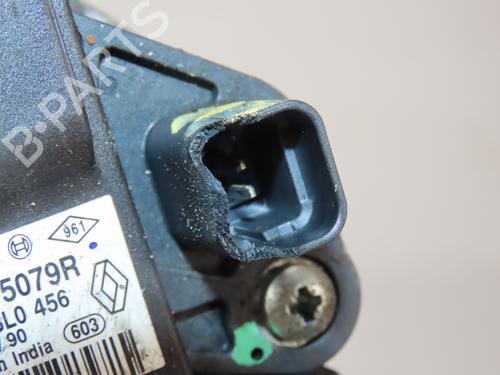 Used Alternator Alternator DACIA SANDERO II TCe 90 (B8M1, B8MA, B8AC) (90 hp) 29016537 29016537