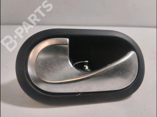rear-left-interior-door-handle-renault-twingo-iii-bcm_-bca_-09-tce-90-bcm9-bcm2-829500935r-2014-10524259 main image
