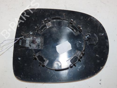 Used Left mirror RENAULT CLIO III (BR0/1, CR0/1) 1.2 16V (BR02, BR0J, BR11, CR02, CR0J, CR11) (75 hp) 31031078
