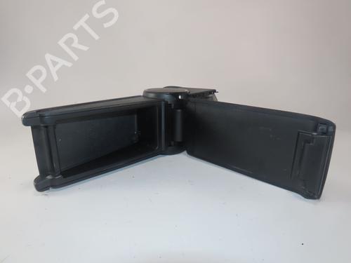 Used Armrest / Center console Armrest / Center console 37431576 37431576