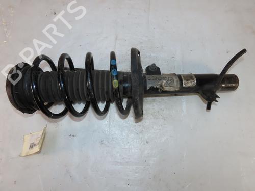 Used Right front shock absorber CITROËN C3 III (SX) 1.5 BlueHDi 100 (SXYHYP, SXYHTU) (102 hp) 18953994
