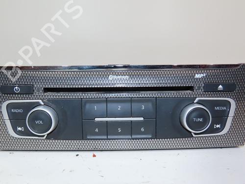Radio RENAULT KOLEOS I (HY_) 2.0 dCi (HY0K) | BP24487932E6 