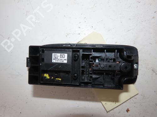 Used Left front window switch Left front window switch FORD RANGER (TKE) 3.2 TDCi 4x4 (200 hp) 36344288 36344288
