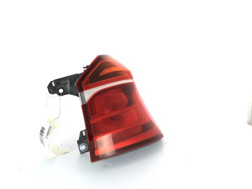 Feu arrière droit BMW 2 Gran Tourer (F46) 218 d (150 hp) 32129301