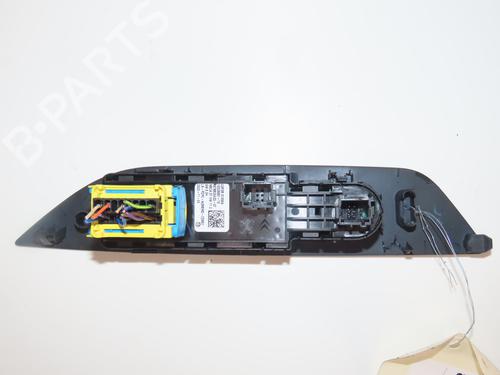 Left front window switch PEUGEOT 208 II (UB_, UP_, UW_, UJ_) 1.5 BlueHDI 100 | BP30140025I27 