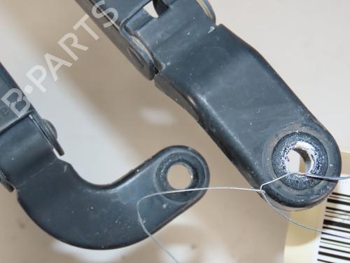 Brazo limpia delantero RENAULT TWINGO I (C06_) 1.2 (C066, C068) (58 hp) 30768077