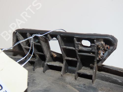 Used Right headlight Right headlight RENAULT CLIO II (BB_, CB_) 1.4 (B/CB0C, B/CB0S) (75 hp) 32715457 32715457
