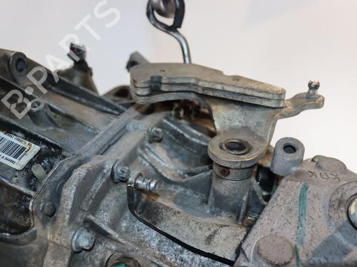 Used Gearbox Gearbox NISSAN JUKE (F15) 1.5 dCi (110 hp) 36172180 36172180