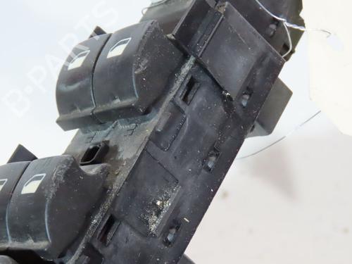 Used Left front window switch PEUGEOT 3008 I MPV (0U_) 1.6 HDi (112 hp) 23163423