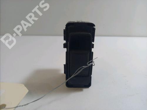 Used Right rear window switch Right rear window switch DODGE CALIBER 2.0 CRD (140 hp) 9026748 9026748